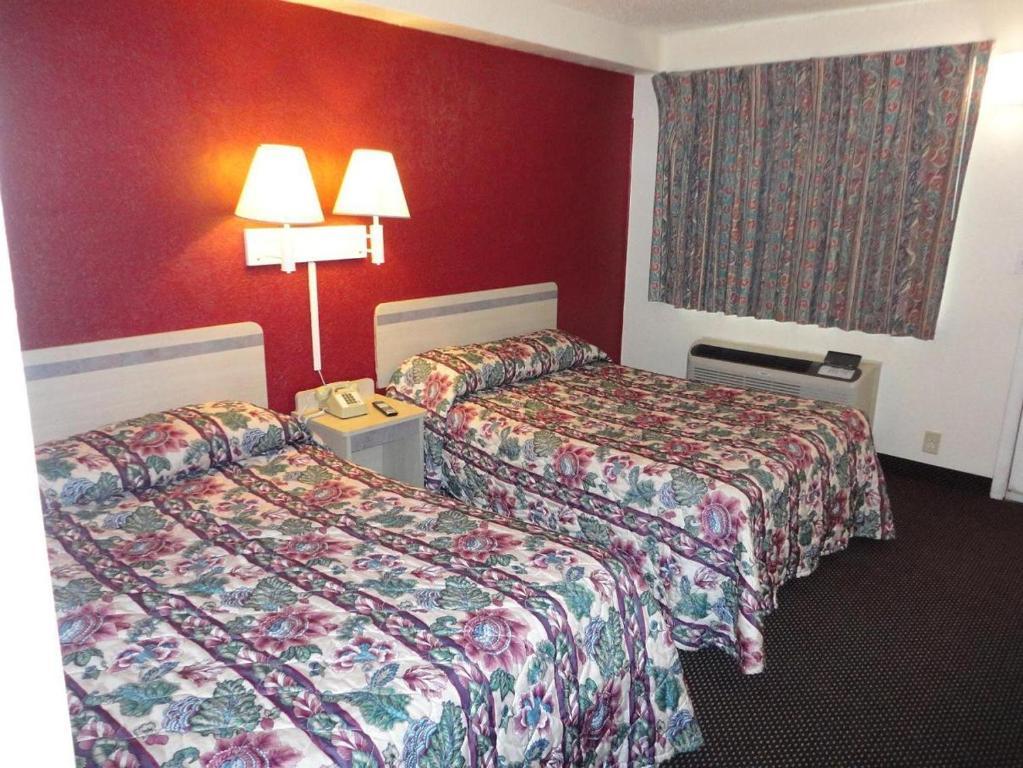 Americas Best Value Inn Battle Creek Quarto foto